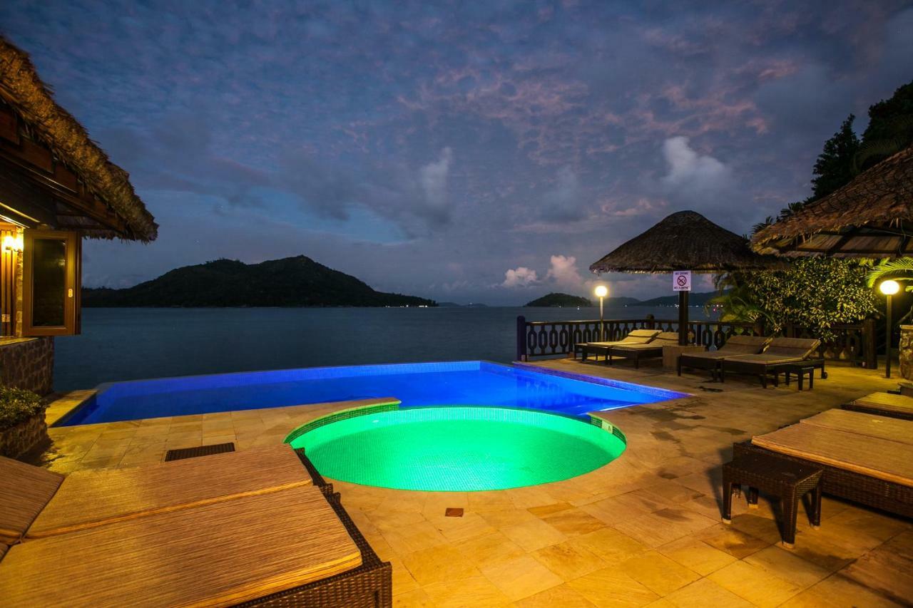 Le Grand Bleu Villas Baie Sainte Anne Luaran gambar
